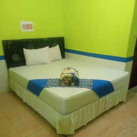 Hotel Indah Grogot Syariah Mitra Reddoorz Tanah Grogot Exterior photo